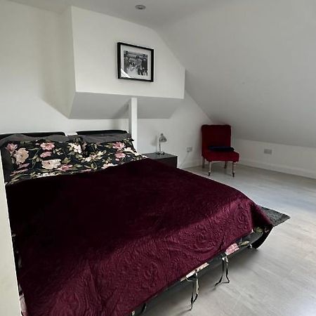 Stunning New 1 Bedroom Apartment ลอนดอน ภายนอก รูปภาพ